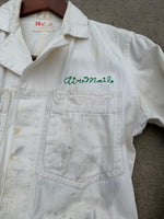 Load image into Gallery viewer, Share Vintage 1950 - 1960's Frontier Airlines "Air Mail" White Jumpsuit Size M

